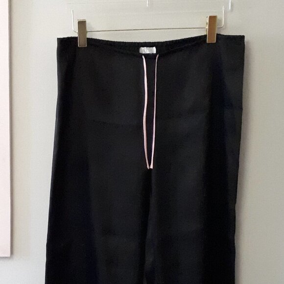 NWOT La Senza Lingerie black & pink satin-like pajama pants, L - Picture 2 of 5